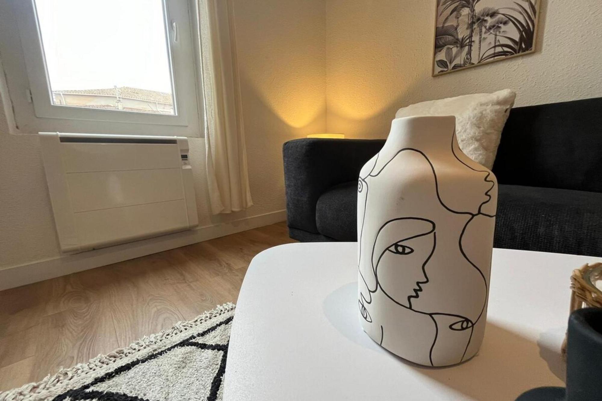 Le Cocon - Wifi - Cour Privative - Proche Halles 나르본 외부 사진